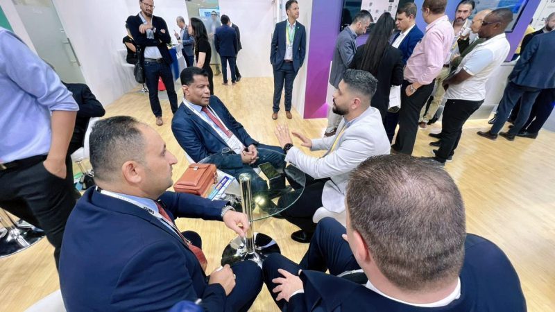 #النجار يشارك في المؤتمر والمعرض العلمي الدولي السنوي للاتصالات والخدمات البلدية في دبي