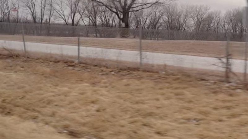 غربة الارواح غربة الضمائر        