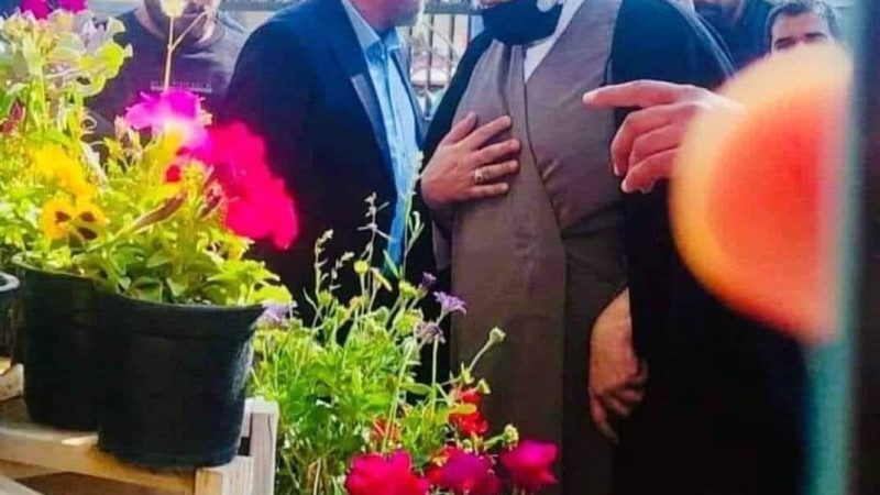 سماحة القائد السيد مقتدى الصدر ( أعزه الله ) يقوم بجولة في احد المشاتل الزراعية في محافظة النجف الأشرف  المكتب الخاص / النجف الأشرف