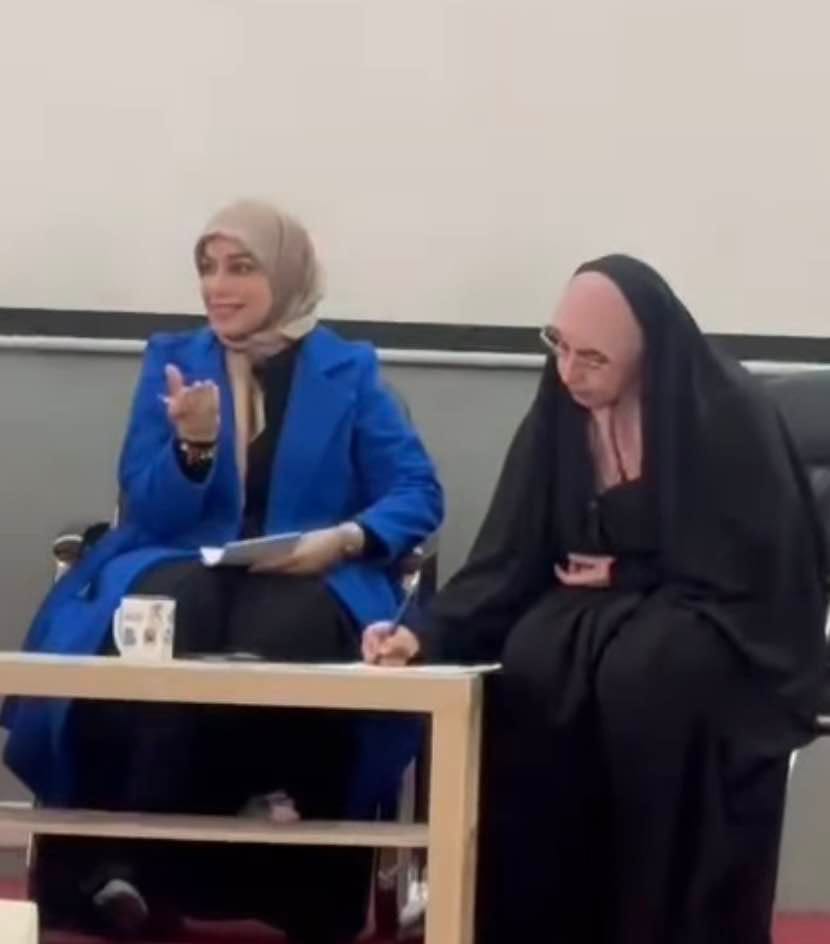 جلسة حوارية حول تعزيز دور المرأة في العملية السياسية