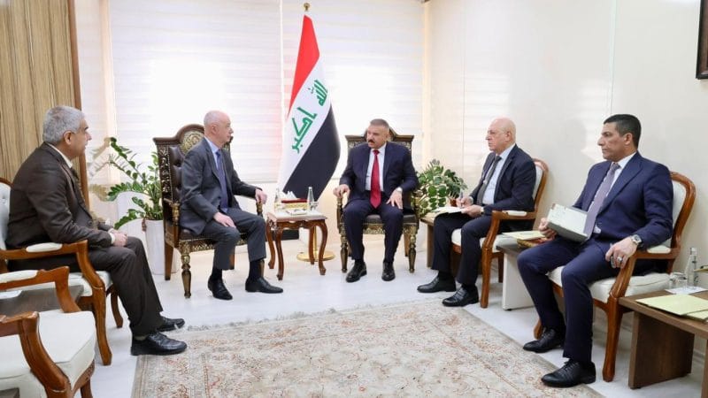لبحث التعاون والتنسيق المشترك.. وزير الداخلية يلتقي السفير البرازيلي لدى العراق
