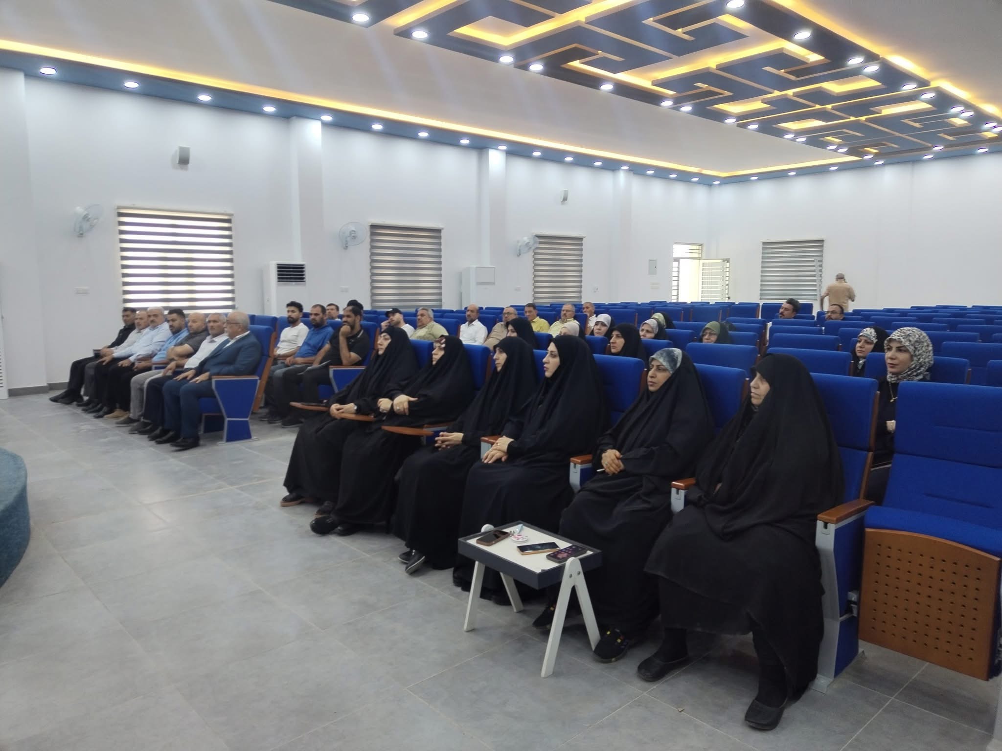وحدة التأهيل النفسي تنظم محاضرة توعوية للنساء حول ظاهرة الانتحار