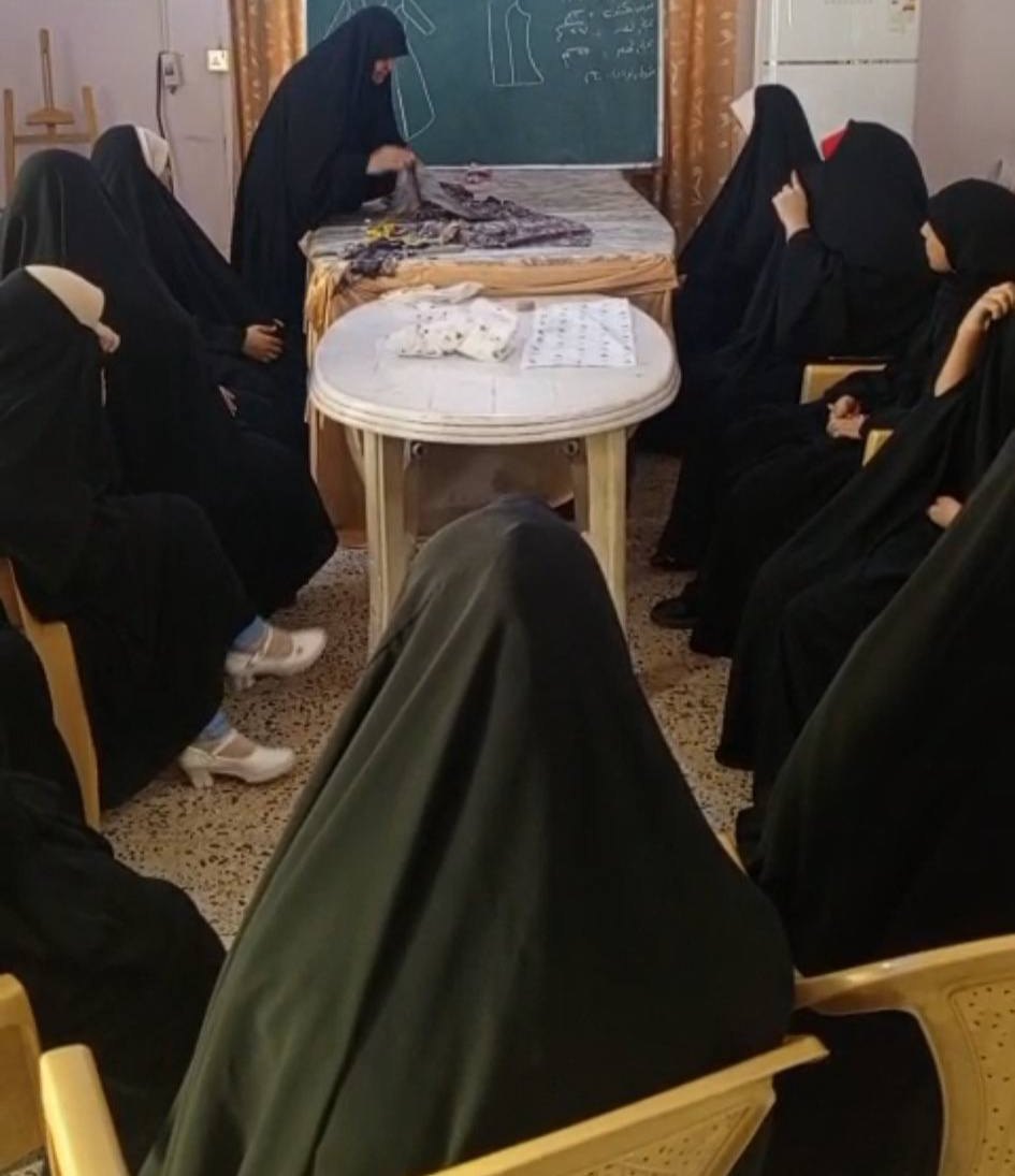 اختتام دورة في فن التفصيل والخياطة