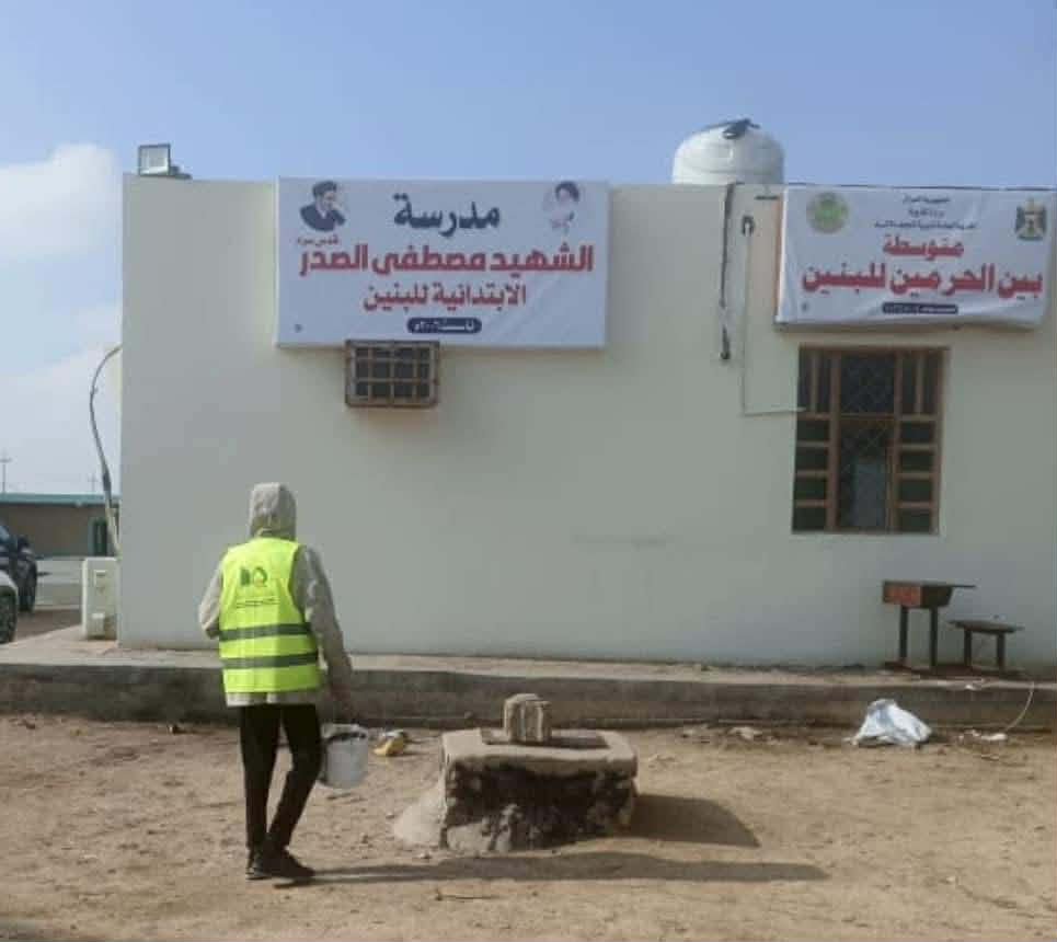 مبادرة أبناء الإصلاح تواصل أعمالها التطوعية المجانية لصيانة مدارس النجف